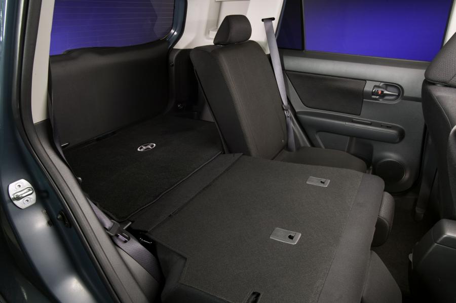  Scion xB 2007 года  (фото 152 из 221)